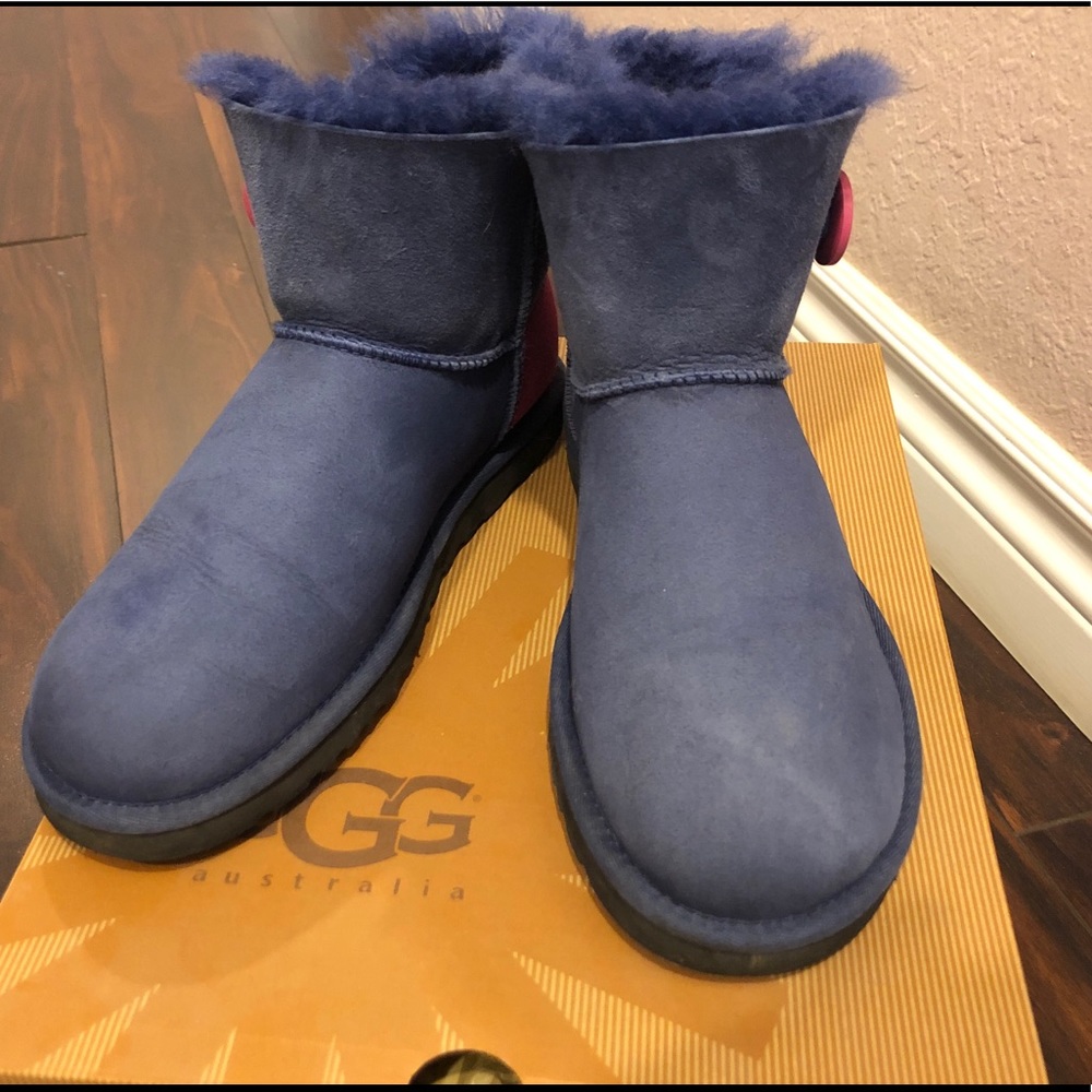 UGG Mini Bailey Button Neon Boots Size 8